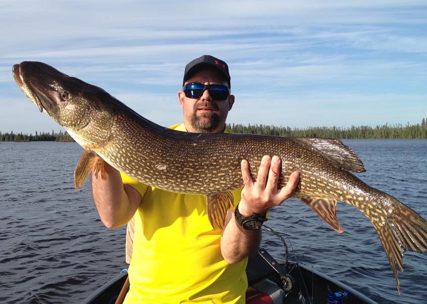 huge pike, Wawang Lake Resort